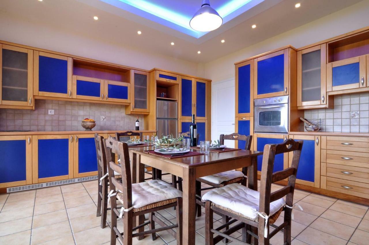 Casa T With Amazing Views In Corfu Villa Kontokali Bagian luar foto